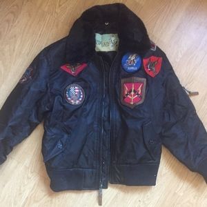 TOP GUN® KIDS B-15 BOMBER